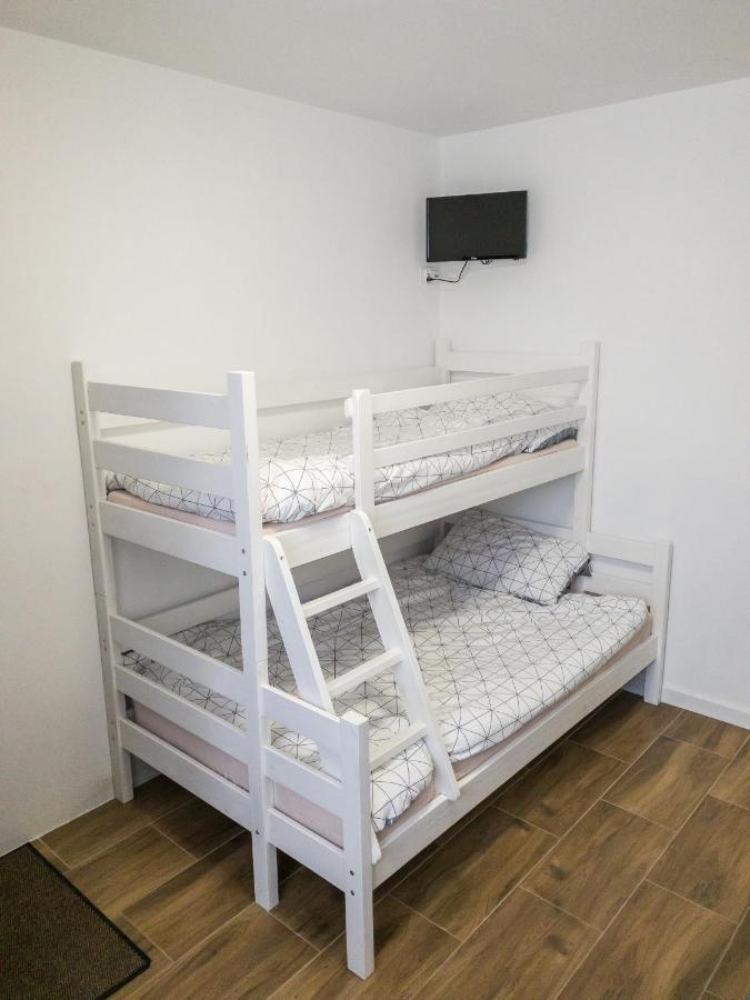 Agroturystyka U Aleksa Krajno-Zagorze Esterno foto